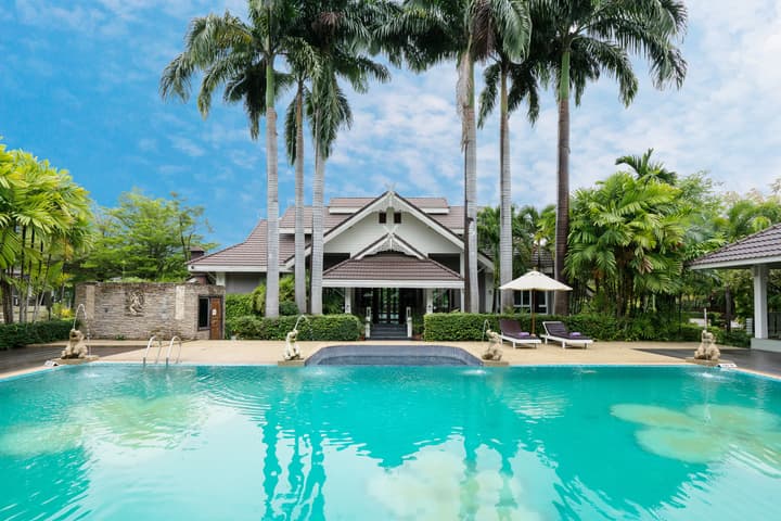 Le Charme Sukhothai Historical Park Resort
