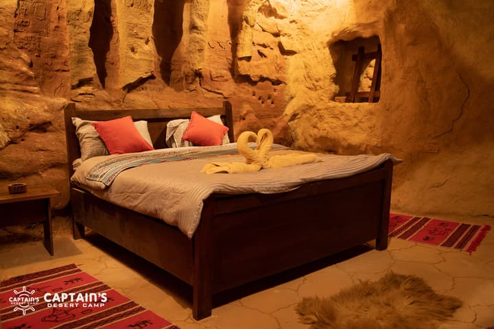 Captain's Desert Camp