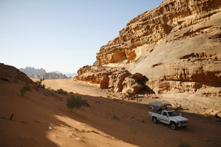 Captain's Desert Camp