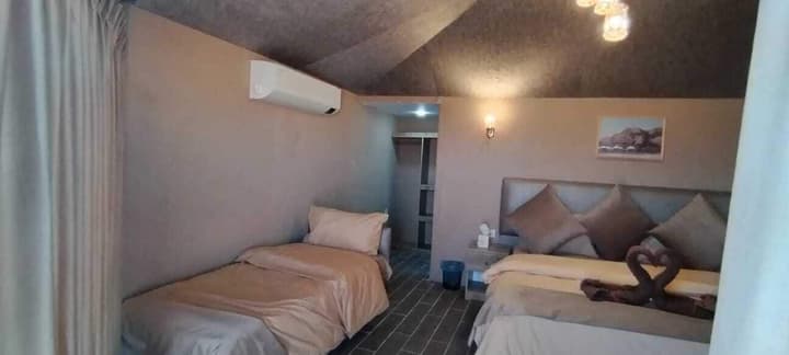 Captain's Desert Camp