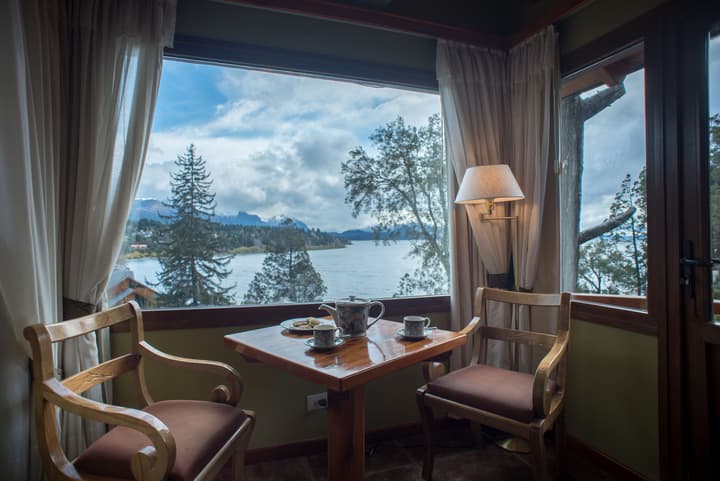 Charming Residences & Suites with Private Spa