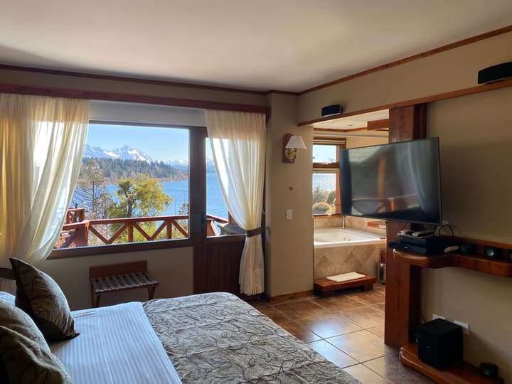 Charming Residences & Suites with Private Spa