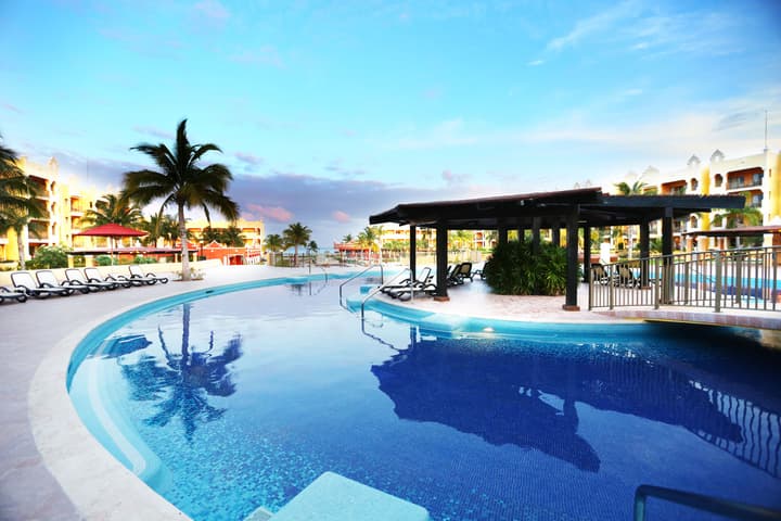 Holiday Inn Club Vacations The Royal Haciendas by IHG - All inclusive