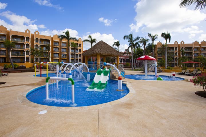 Holiday Inn Club Vacations The Royal Haciendas by IHG - All inclusive