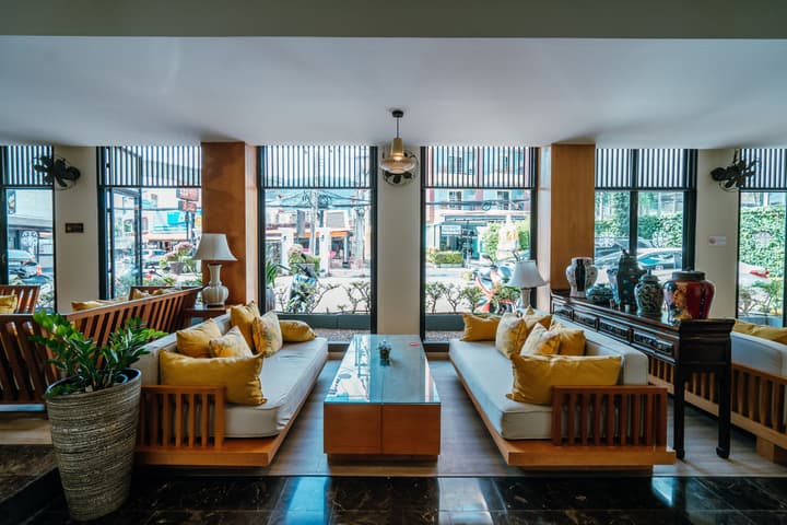 Sawaddi Patong Resort & Spa by Tolani