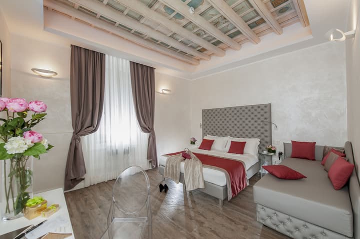 Hotel Navona