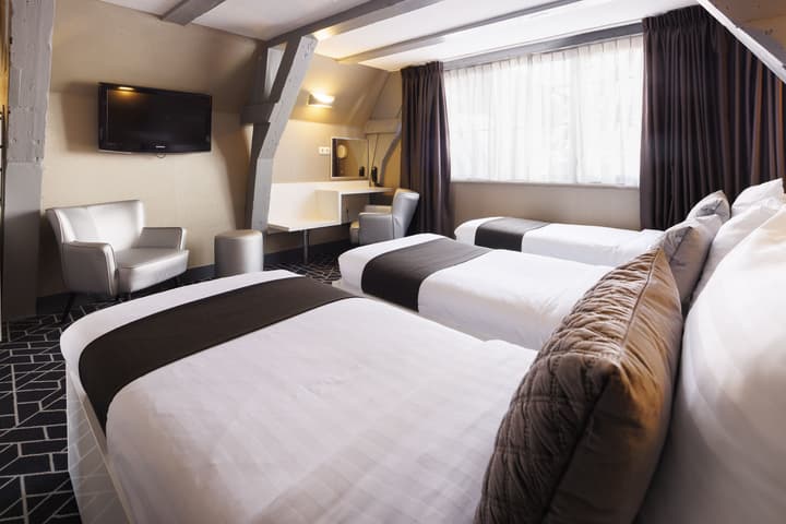 Hotel CC