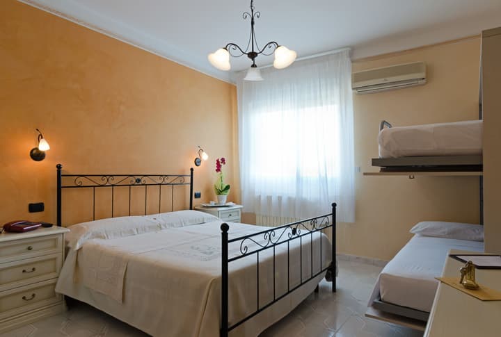 Hotel Mediterraneo