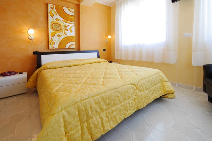 Hotel Mediterraneo