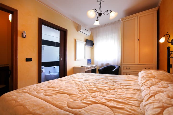 Hotel Mediterraneo