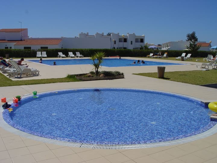 Quinta das Figueirinhas & Quintinha Village