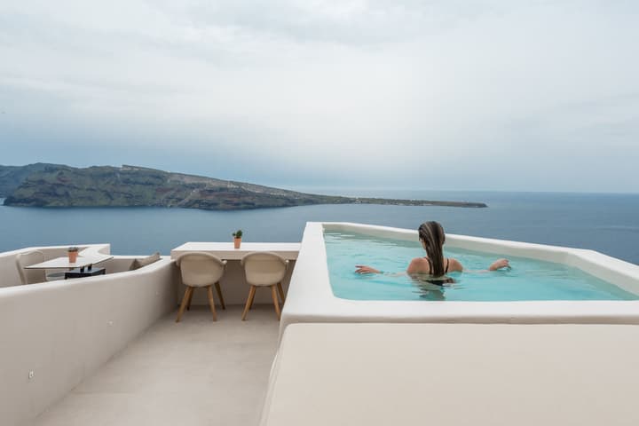 Art Maisons Oia Castle