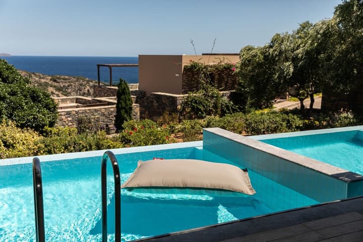 Daios Cove
