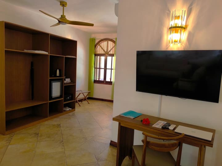 Castello Beach Hotel
