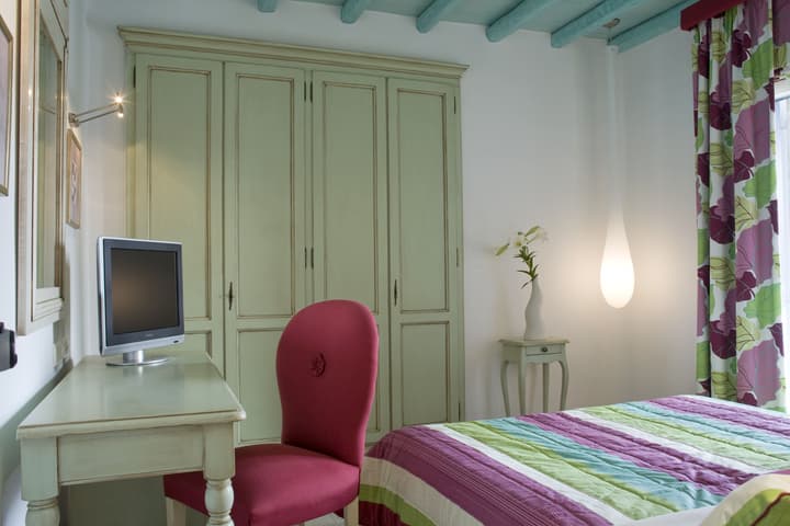 Arte & Mare Elia Luxury Suites & Idolio Vllas