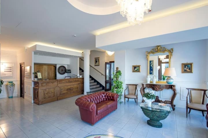 La Panoramica Hotel