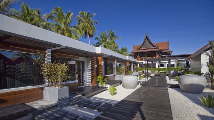 Aava Resort And Spa