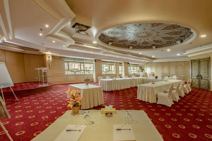Bristol Hotel