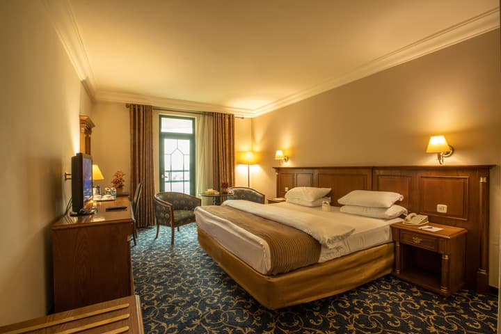 Bristol Hotel