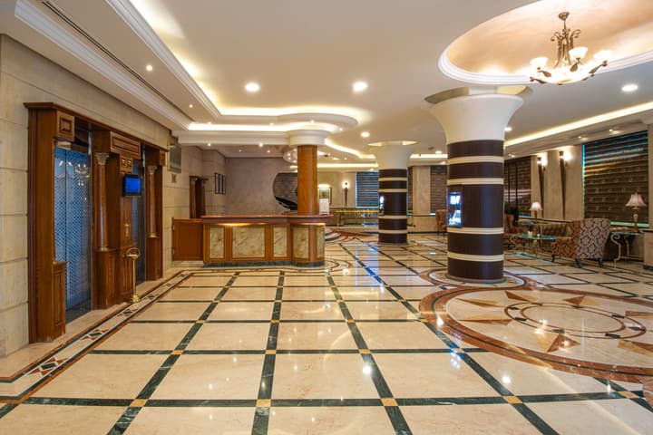 Bristol Hotel
