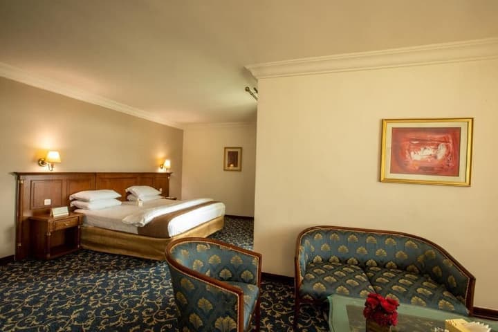 Bristol Hotel