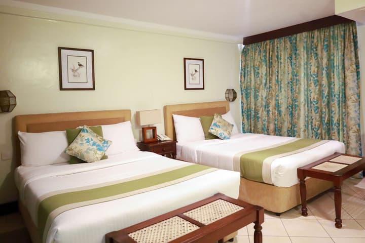 The Heron By Sarovar Portico India
