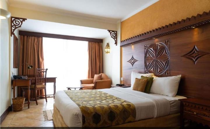 The Heron By Sarovar Portico India