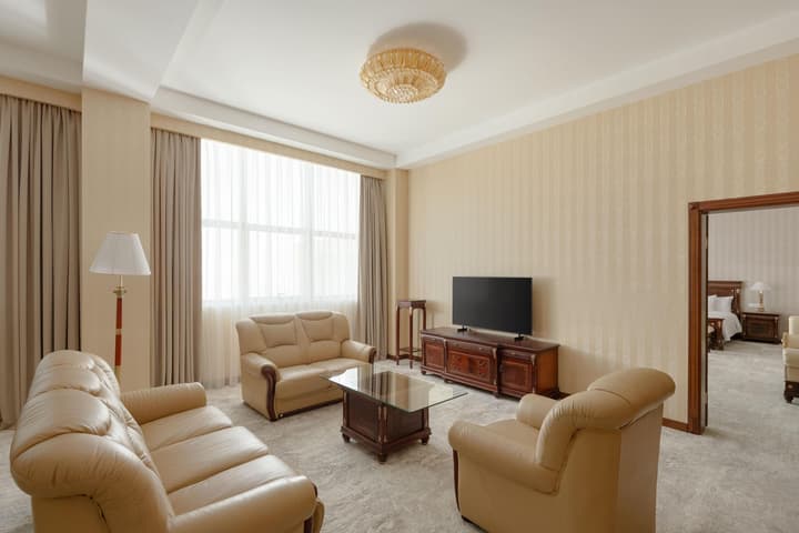Ramada Plaza by Wyndham Gence