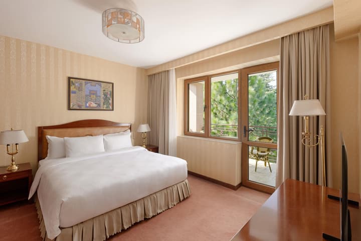 Ramada Plaza by Wyndham Gence
