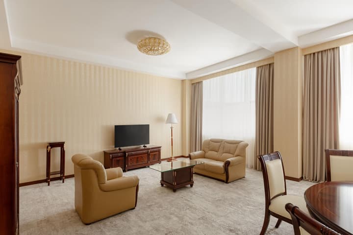Ramada Plaza by Wyndham Gence