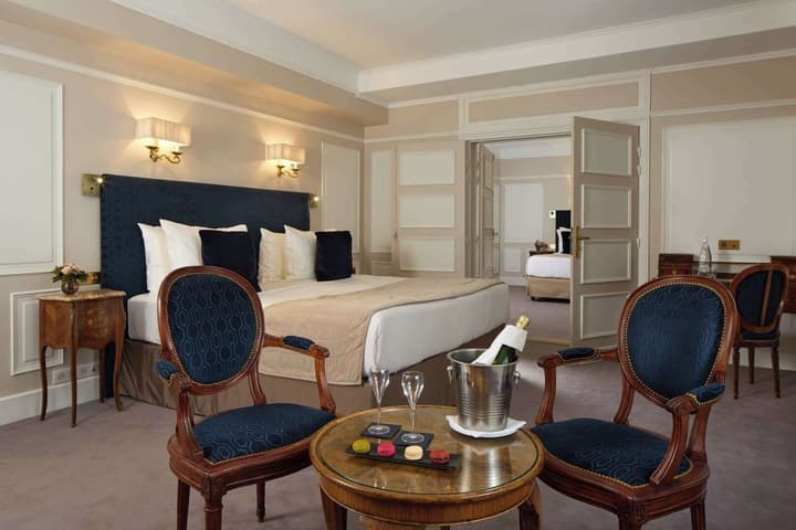 Majestic Hotel - SPA Champs Elysées