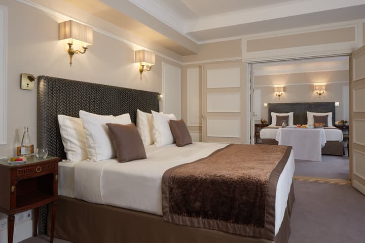 Majestic Hotel - SPA Champs Elysées
