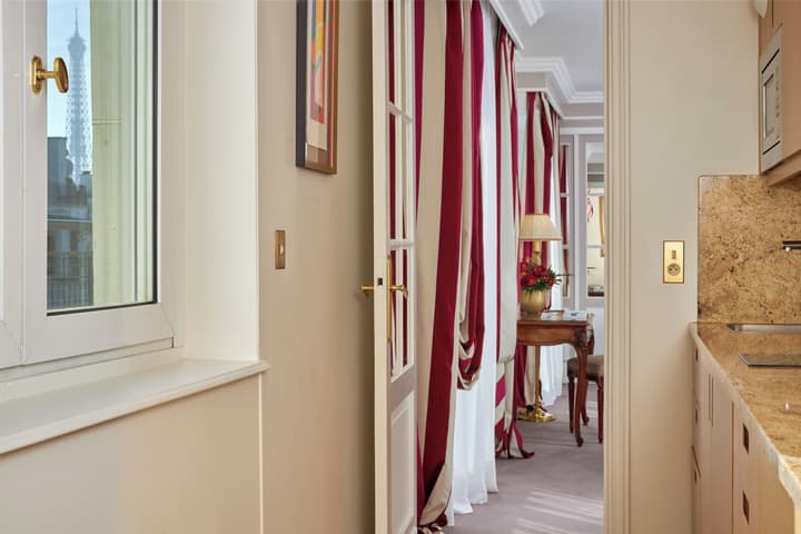 Majestic Hotel - SPA Champs Elysées