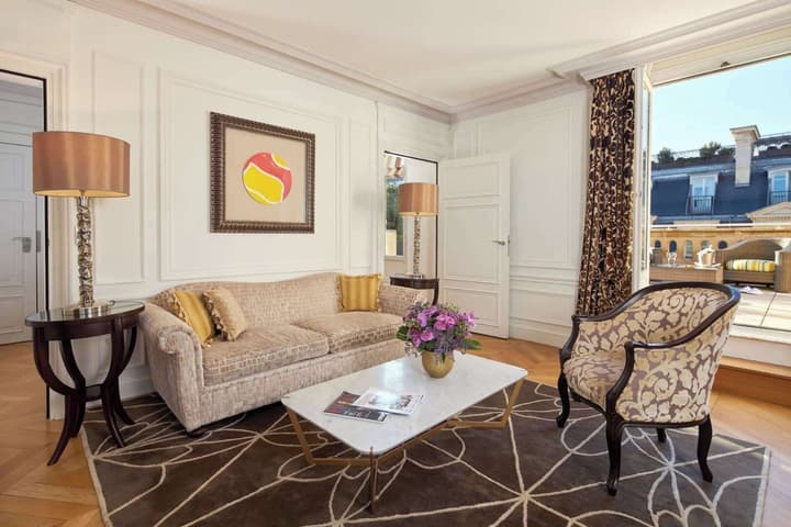 Majestic Hotel - SPA Champs Elysées