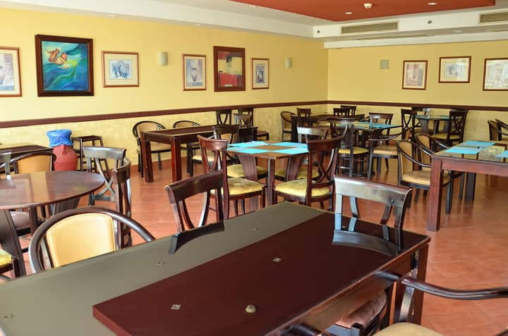 Aracan Pyramids Hotel