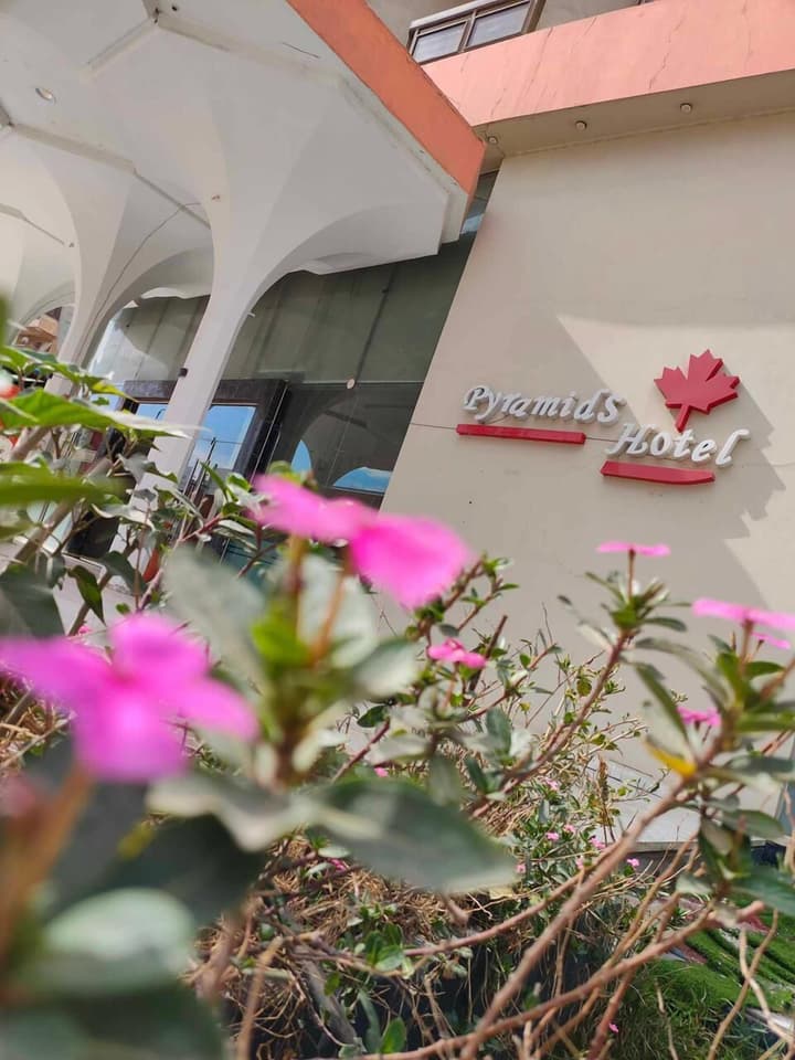 Aracan Pyramids Hotel