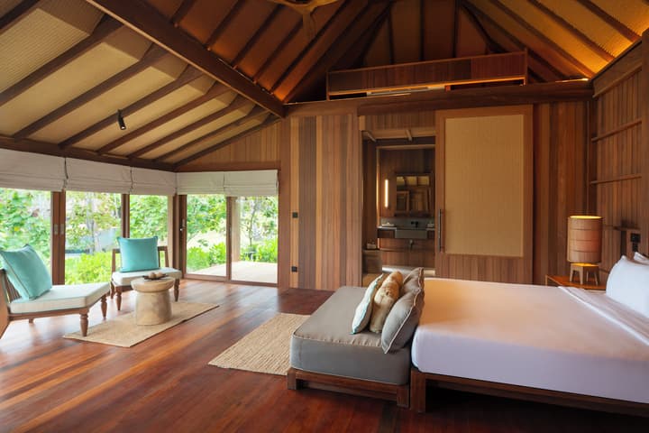 Haadtien Beach Resort