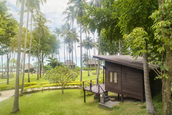 Haadtien Beach Resort