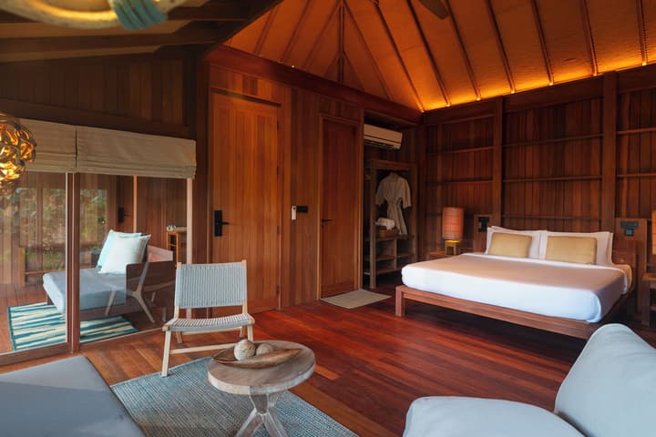 Haadtien Beach Resort