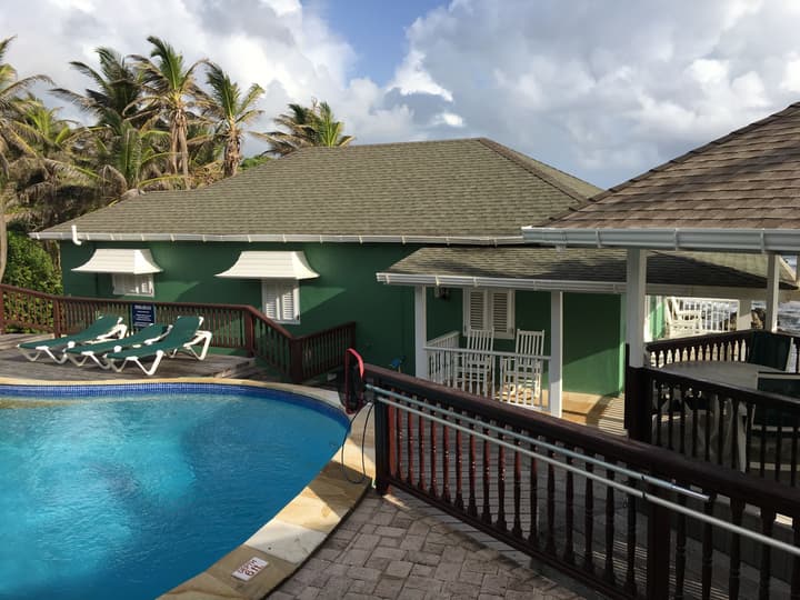 Atlantis Historic Inn