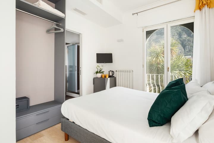 YourHome - Villa Sorrento