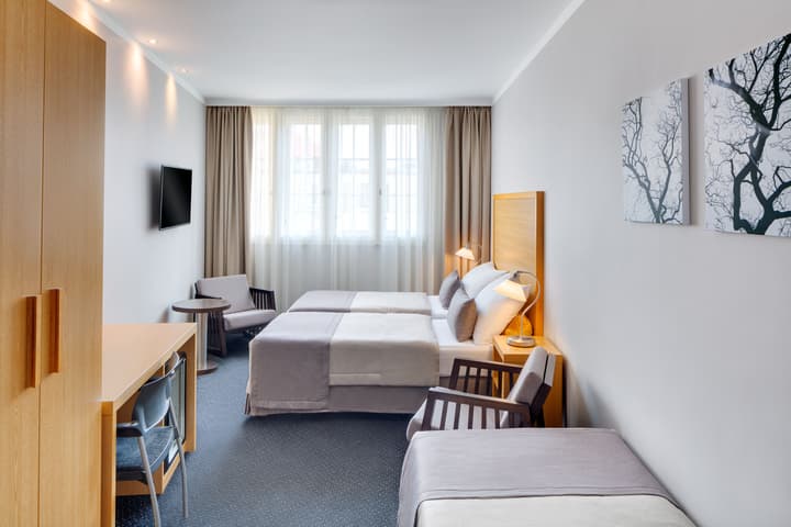 Hotel Clement