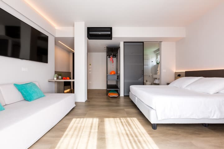 Goti' Hotel