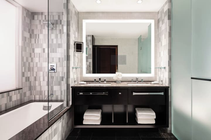 The Ritz-Carlton, Los Angeles