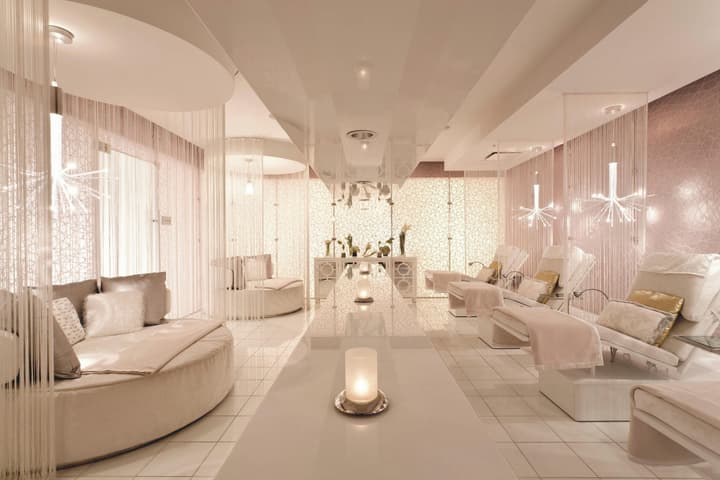The Ritz-Carlton, Los Angeles
