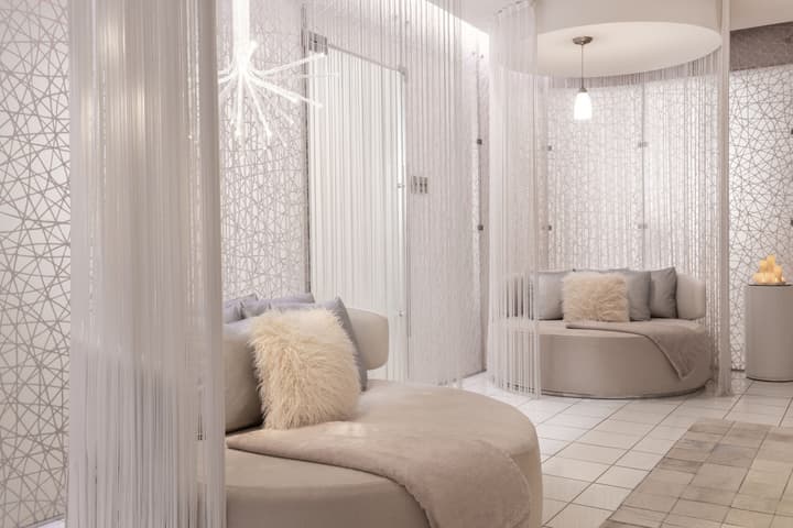 The Ritz-Carlton, Los Angeles