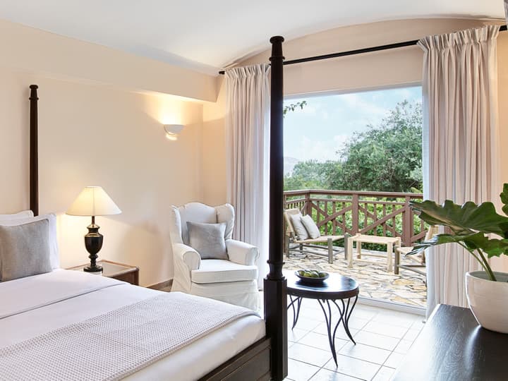 Grecotel Daphnila Bay