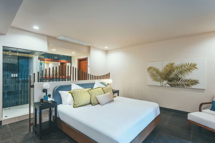 Los Altos Resort
