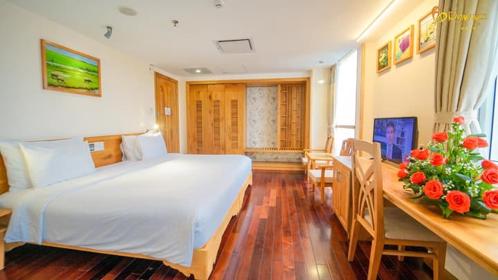 Romance Hotel