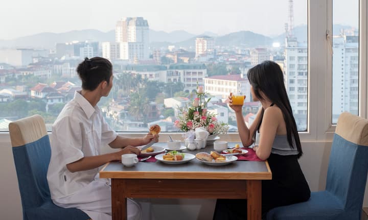 Romance Hotel